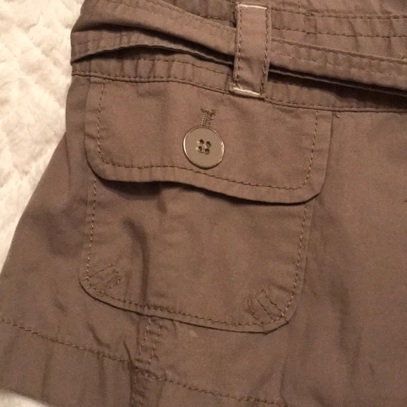 Loft Jacket - Dark Khaki - Picture 2 of 4